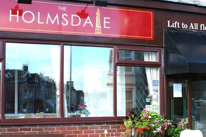 The Holmsdale Thumbnail | Blackpool - Lancashire | UK Tourism Online