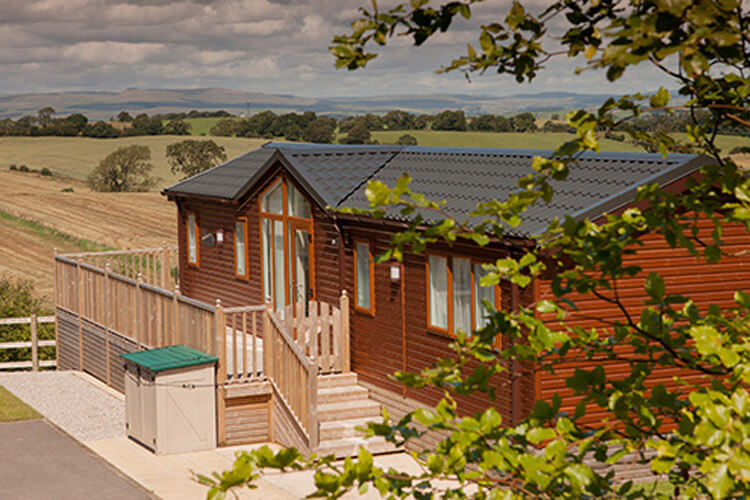 Todber Valley Holiday Park - Image 2 - UK Tourism Online