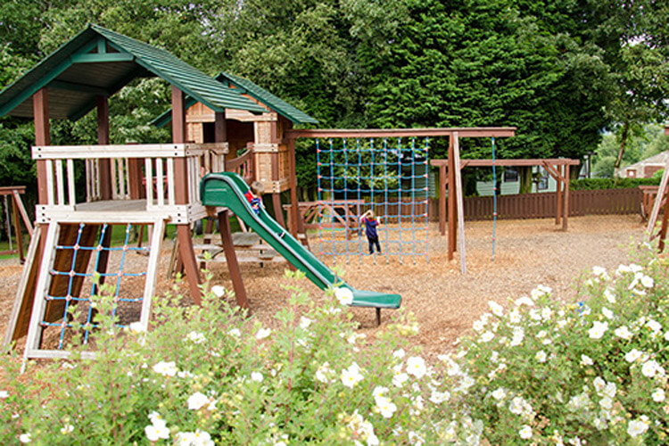 Todber Valley Holiday Park - Image 3 - UK Tourism Online