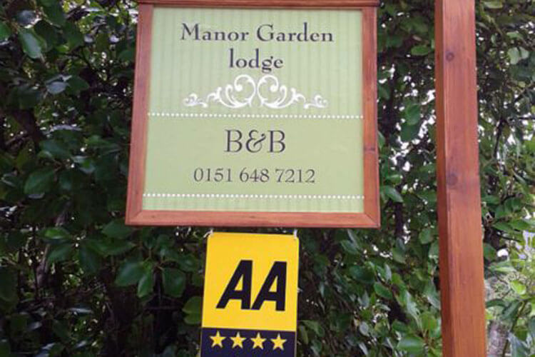 Manor Garden Lodge - Image 4 - UK Tourism Online