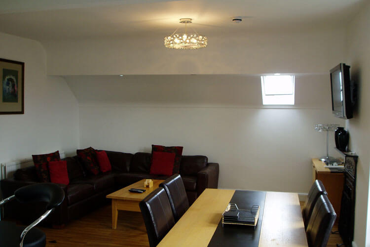 North Villa Apartments - Image 2 - UK Tourism Online