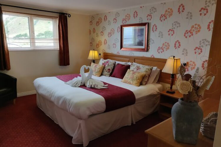 Ballygally Holiday Apartments - Image 2 - UK Tourism Online