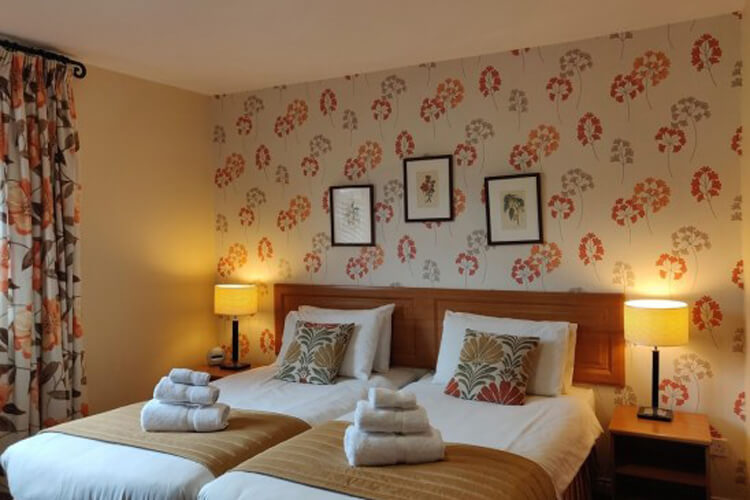 Ballygally Holiday Apartments - Image 3 - UK Tourism Online