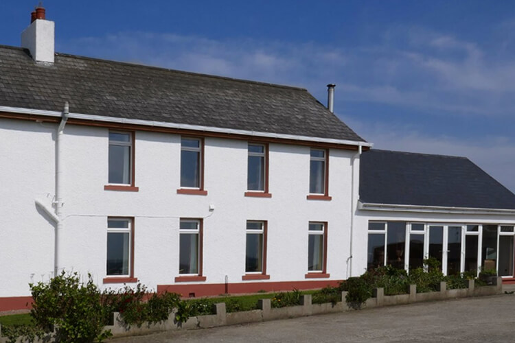 Carnside Guesthouse - Image 1 - UK Tourism Online