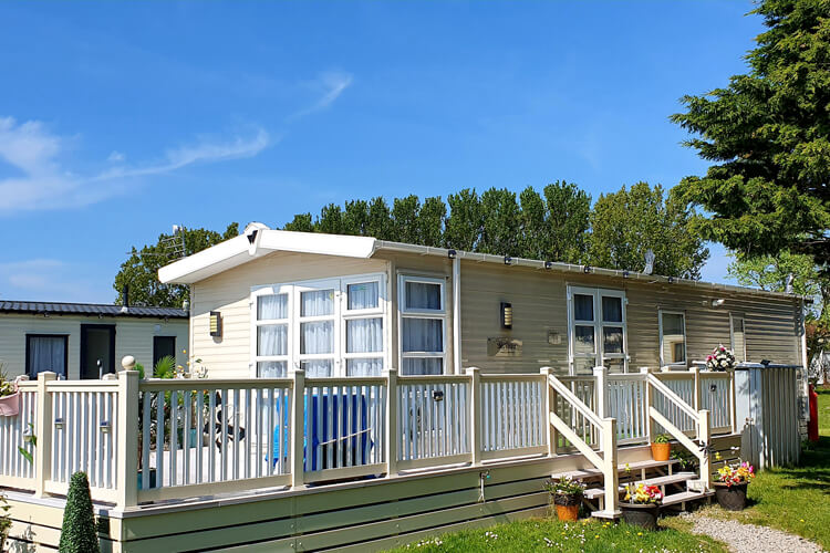 Causeway Coast Holiday Park - Image 1 - UK Tourism Online