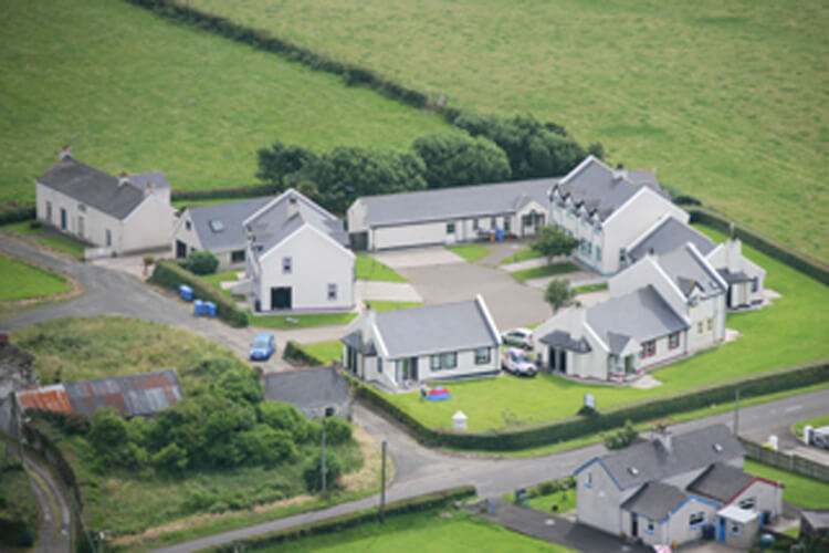 Giants Causeway Holiday Cottages - Image 1 - UK Tourism Online