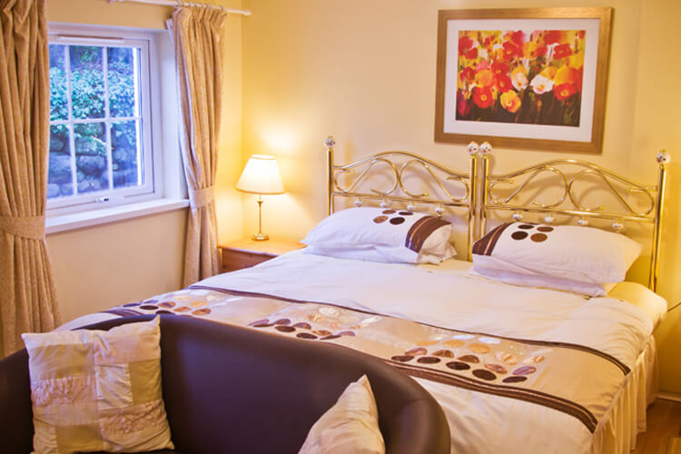 Lisnoe Old Farmhouse B&B - Image 3 - UK Tourism Online
