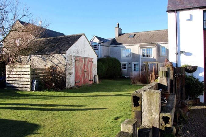 Wee Bush Cottage Thumbnail | Portballintrae - Antrim | UK Tourism Online