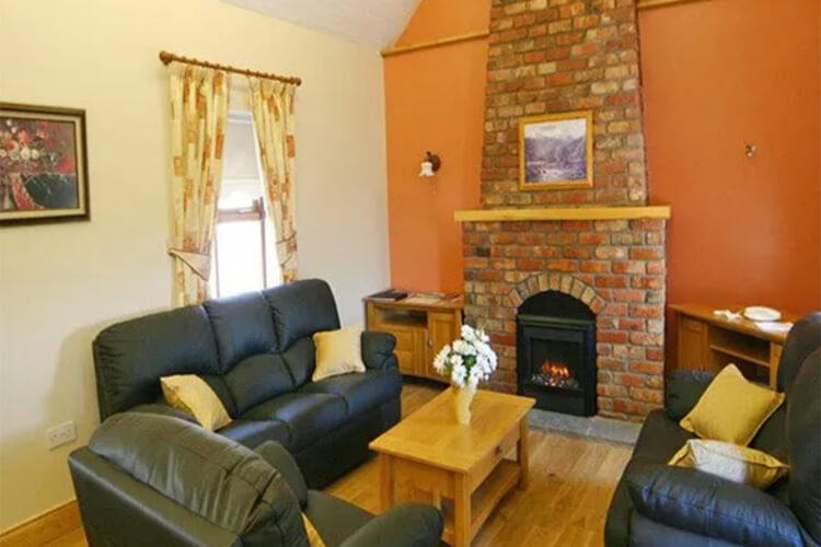 Yew Wood Cottage - Image 3 - UK Tourism Online