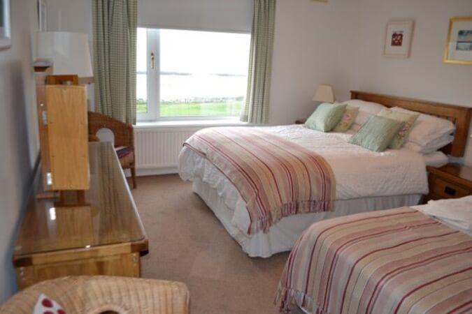 BeachView Apartment Thumbnail | Lossiemouth - Aberdeenshire & Moray | UK Tourism Online