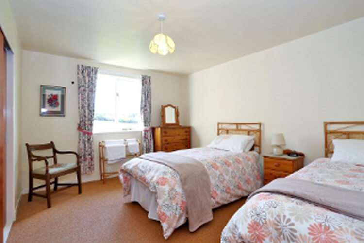 Cluny Cottage - Image 5 - UK Tourism Online