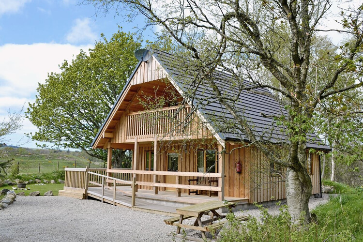 Deveron Valley Log Cabins and Holiday Accommodation - Image 2 - UK Tourism Online