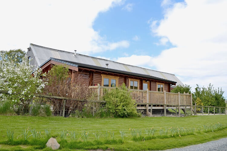 Deveron Valley Log Cabins and Holiday Accommodation - Image 4 - UK Tourism Online