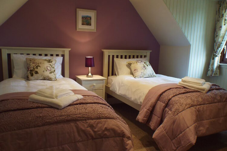 Newfield Cottage - Image 4 - UK Tourism Online