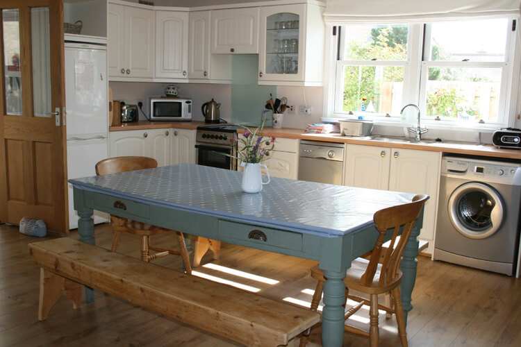 Rosebay Cottage - Image 2 - UK Tourism Online