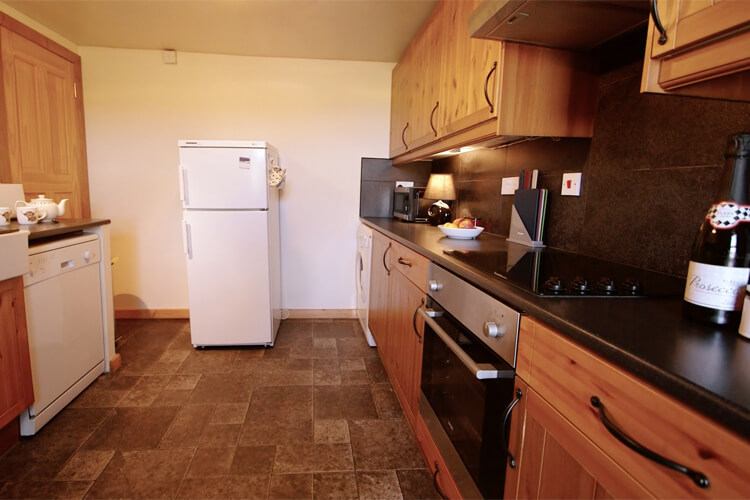 Clachan Cottage - Image 3 - UK Tourism Online