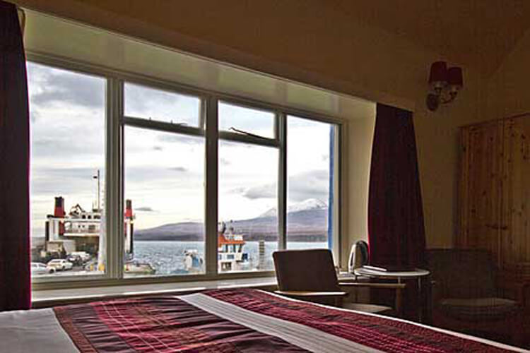 Port Askaig Hotel and Stores - Image 1 - UK Tourism Online