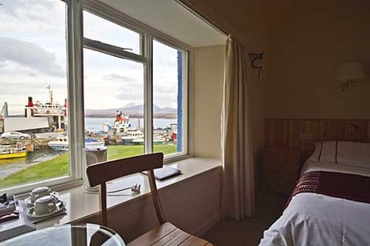 Port Askaig Hotel and Stores - Image 3 - UK Tourism Online