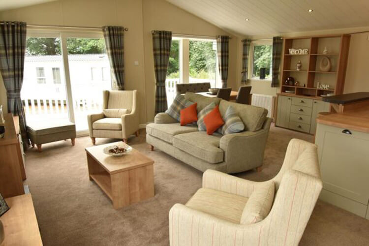 Rosneath Castle Caravan Park - Image 2 - UK Tourism Online