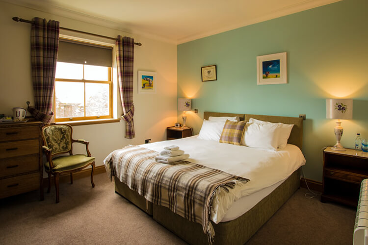 The Islay Hotel - Image 2 - UK Tourism Online