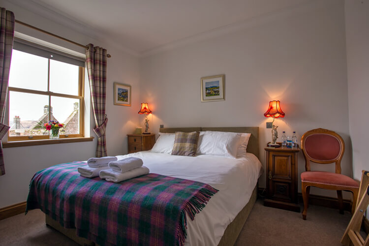 The Islay Hotel - Image 3 - UK Tourism Online