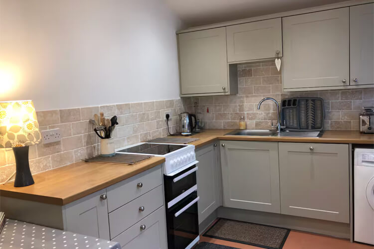 9 Hamilton Terrace - Image 3 - UK Tourism Online