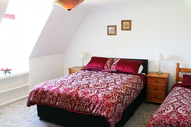 Auchenflower Holiday Cottage - Image 2 - UK Tourism Online