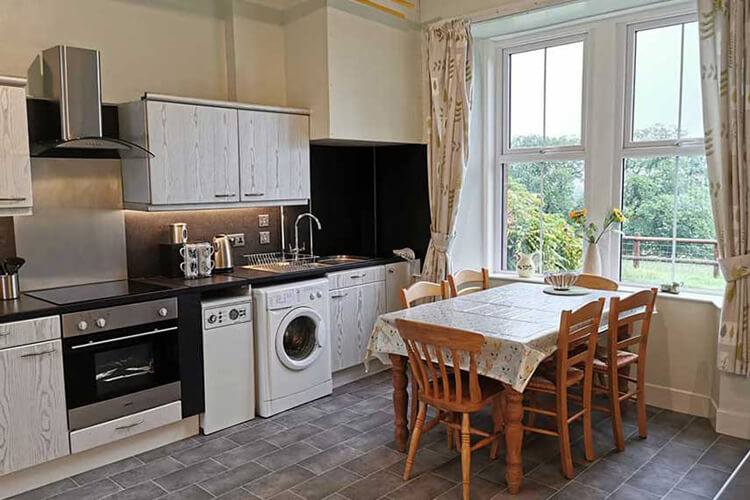 Auchenflower Holiday Cottage - Image 5 - UK Tourism Online