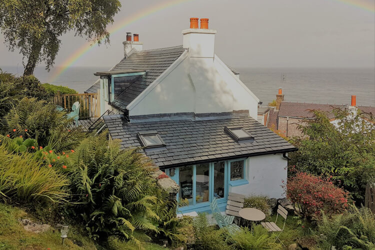 Rockview Cottage - Image 1 - UK Tourism Online
