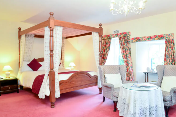 The Lagg Hotel - Image 1 - UK Tourism Online