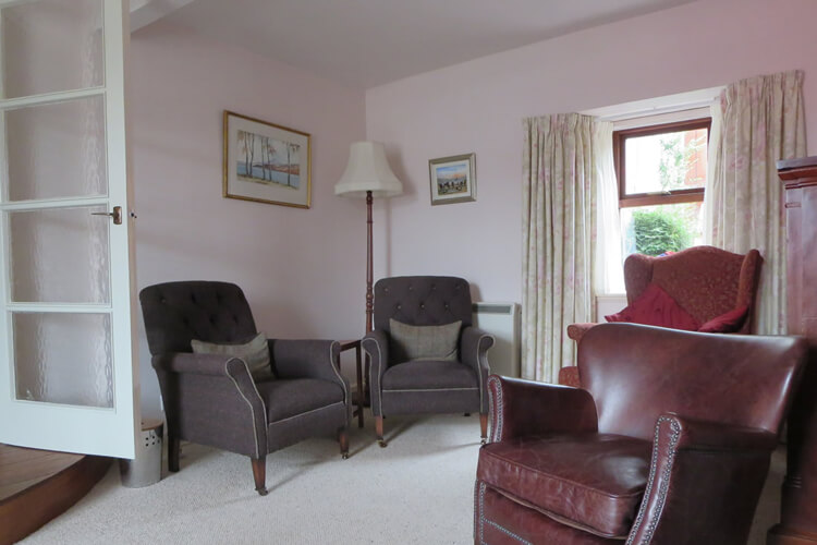 45 Academy Street Holiday House in Castle Douglas