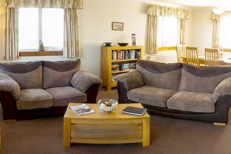 Auld Dairy Luxury Self Catering Holiday Cottage - Image 2 - UK Tourism Online