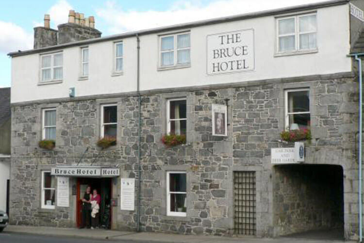 Bruce Hotel - Image 1 - UK Tourism Online
