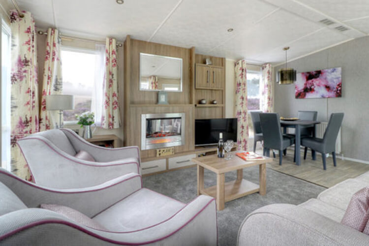 Coastal Kippford Self Catering Accommodation - Image 2 - UK Tourism Online