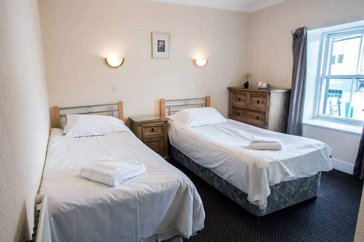 Craigdarroch Arms Hotel - Image 4 - UK Tourism Online