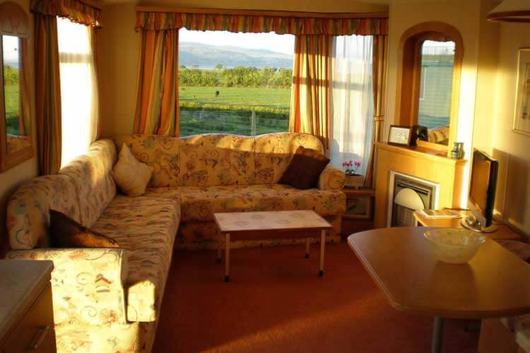 Drumroamin Farm Caravan and Camping Site - Image 3 - UK Tourism Online