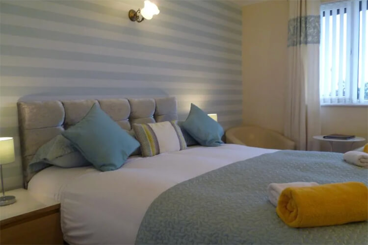 Greenlaw Guest House - Image 3 - UK Tourism Online