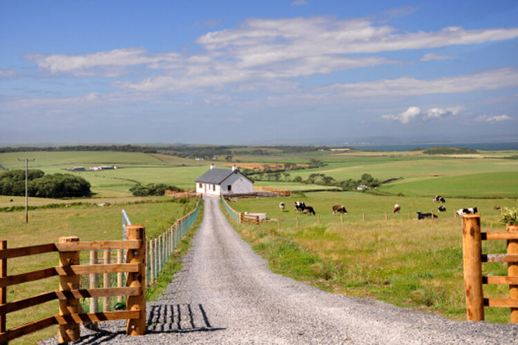 Kirkbride Farm Holiday Cottages - Image 1 - UK Tourism Online