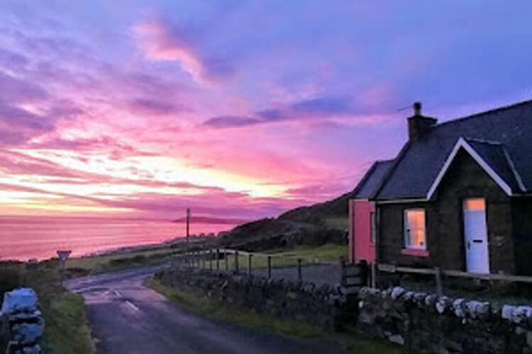 Sea Cottage - Image 2 - UK Tourism Online