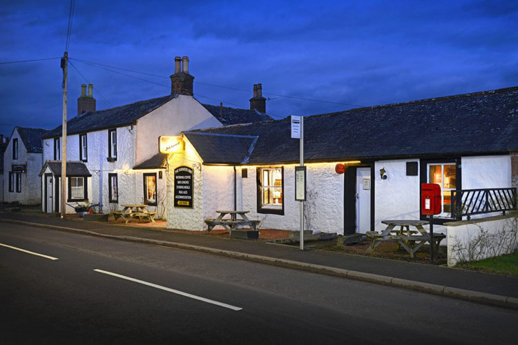 The Farmers Inn - Image 1 - UK Tourism Online