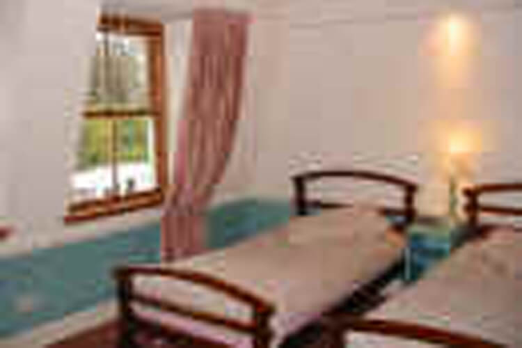 Edinburgh Family Self Catering Holiday Apartment - Image 5 - UK Tourism Online