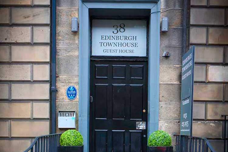 Edinburgh Townhouse - Image 1 - UK Tourism Online