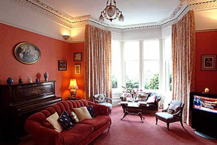 The Town House - Image 4 - UK Tourism Online