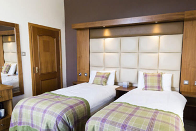 Dean Park Hotel - Image 3 - UK Tourism Online