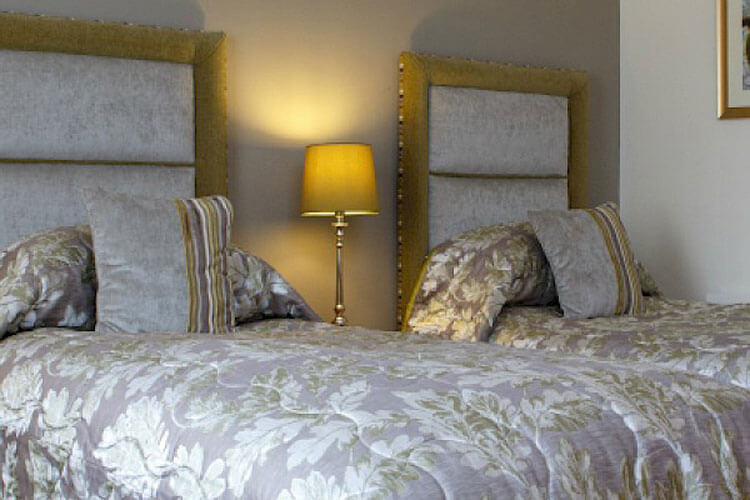 Garvock House Hotel - Image 1 - UK Tourism Online