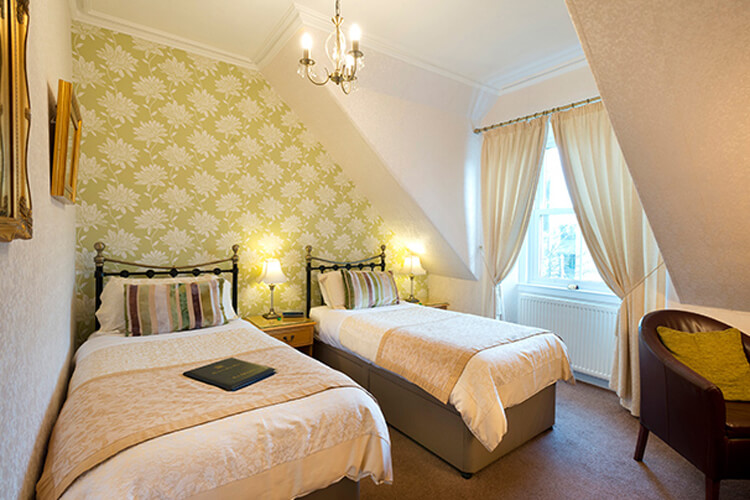 Glenderran Guest House - Image 2 - UK Tourism Online