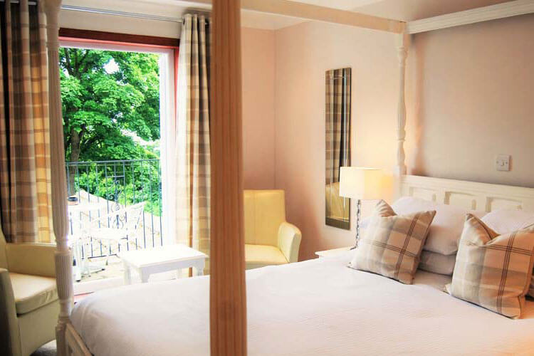 Kingswood Hotel - Image 2 - UK Tourism Online