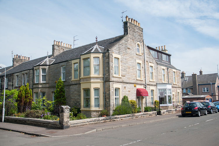 Lomond Guest House - Image 5 - UK Tourism Online