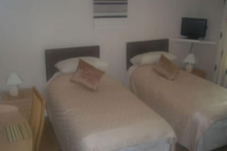 Meadowside B&B - Image 2 - UK Tourism Online