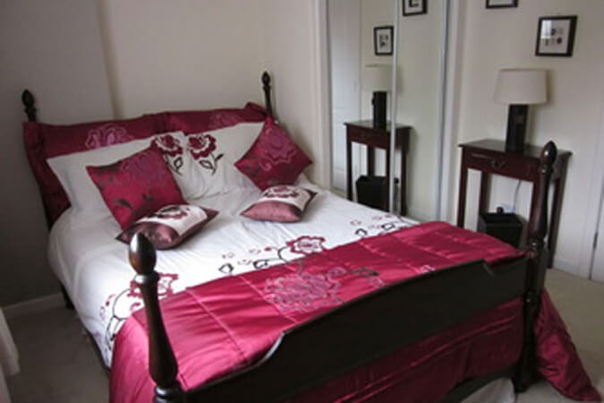 Three Bridges Bed & Breakfast Thumbnail | Rosyth - Kingdom of Fife | UK Tourism Online